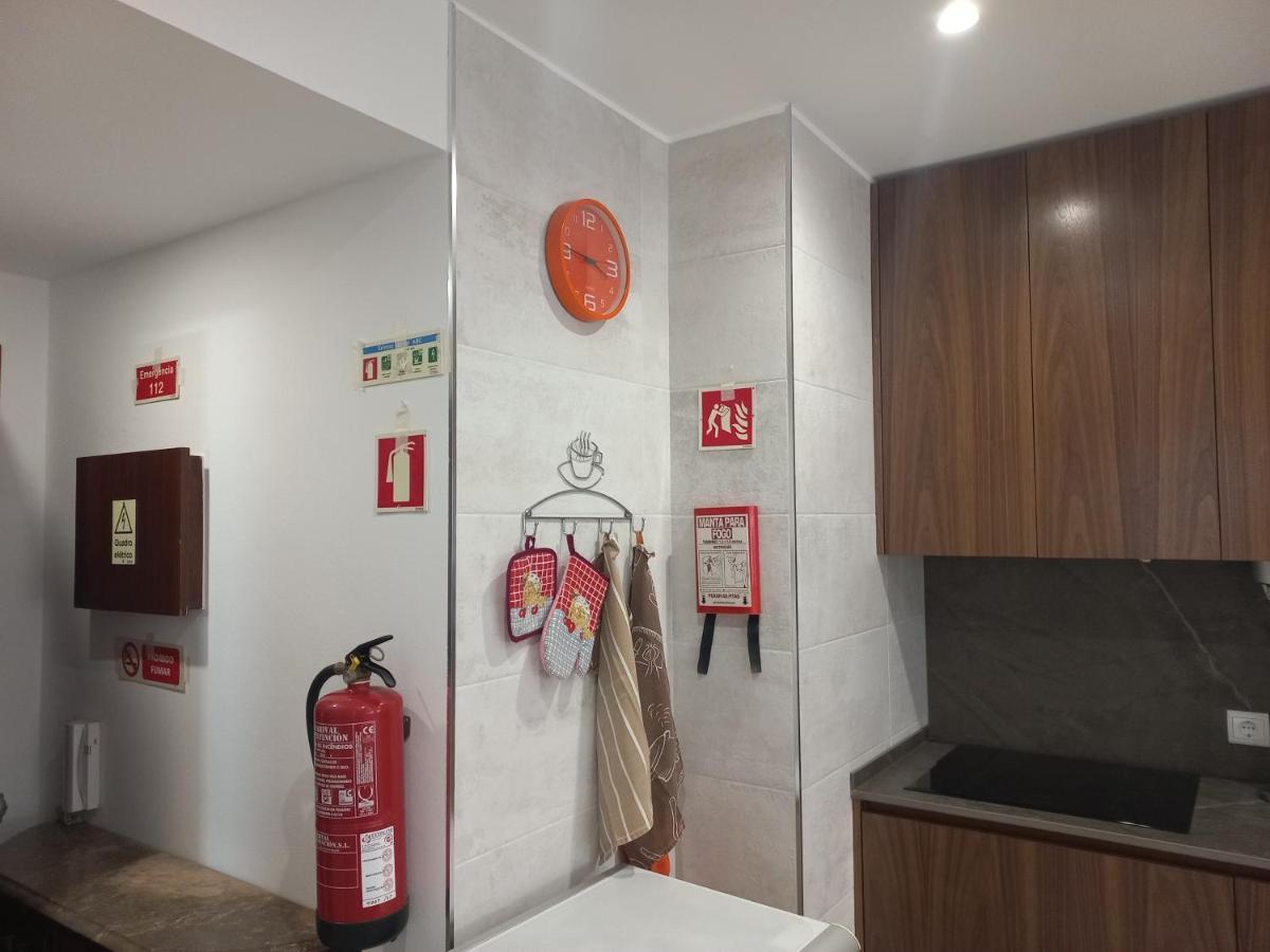 Regueiro Quarteira Beach Apartment ภายนอก รูปภาพ