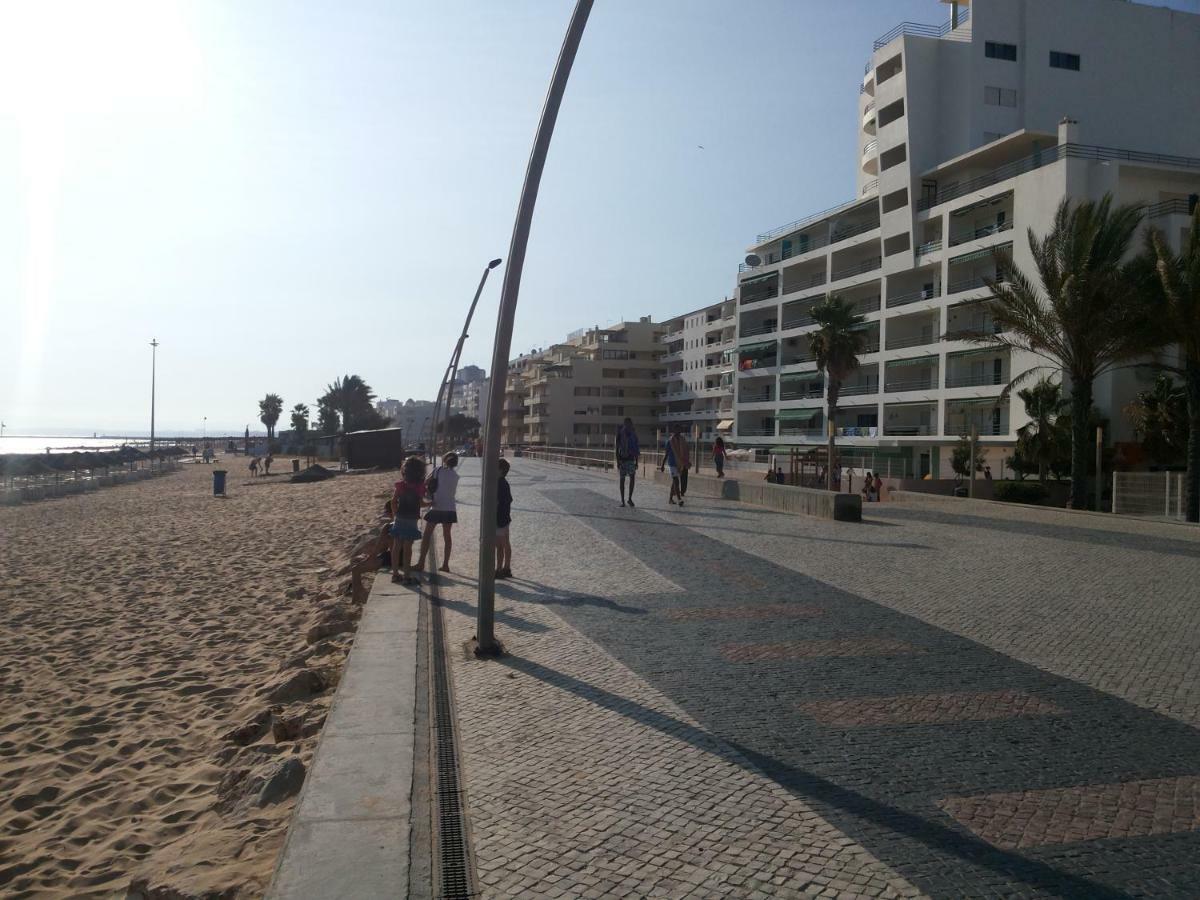 Regueiro Quarteira Beach Apartment ภายนอก รูปภาพ